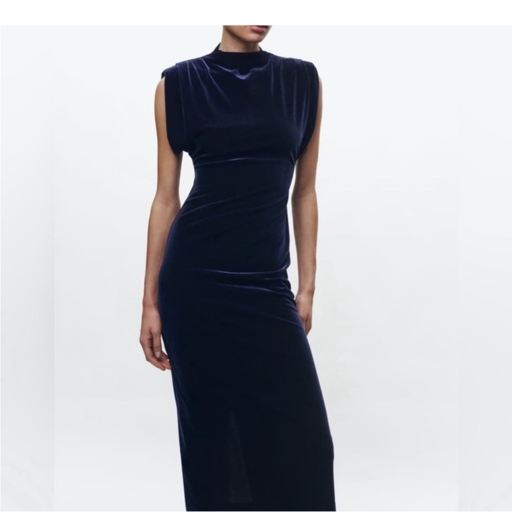 Zara Midnight Blue Velvet Midi Dress
